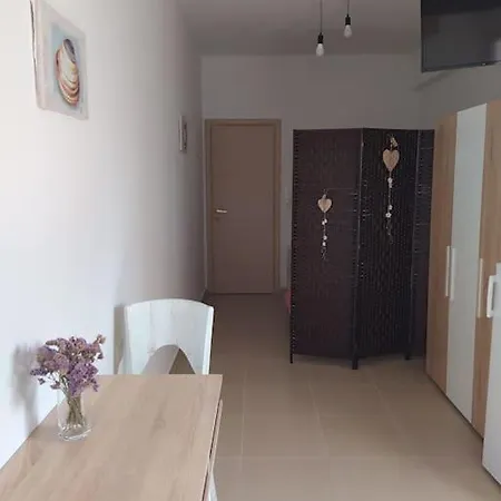 Creta Irini's Rooms1 Appartement *